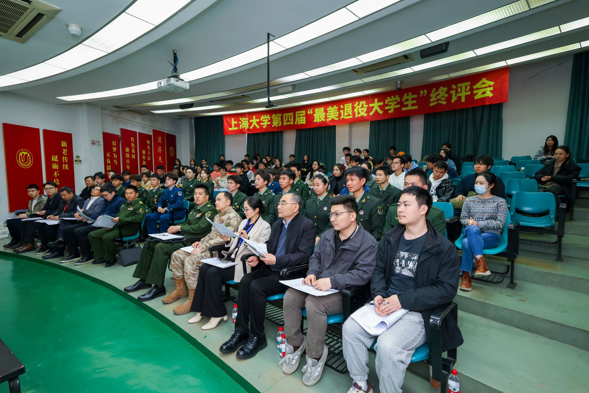 eac431297382c7fc01e2b8616dd5e86.jpg